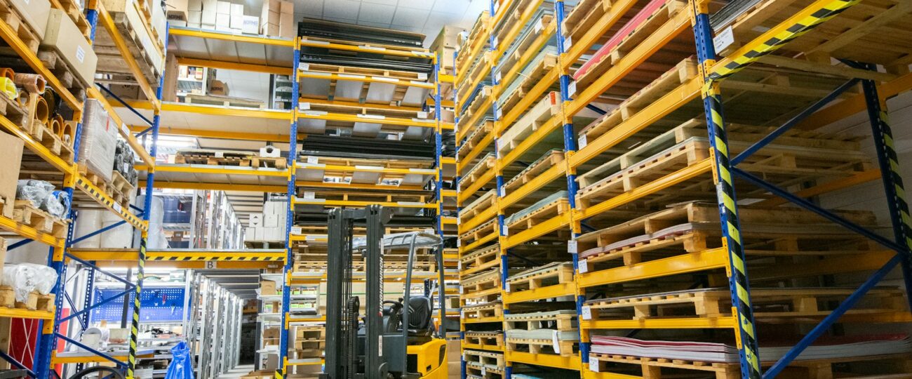 What Is Forklift Tracking? Exploring Its Features and Benefits