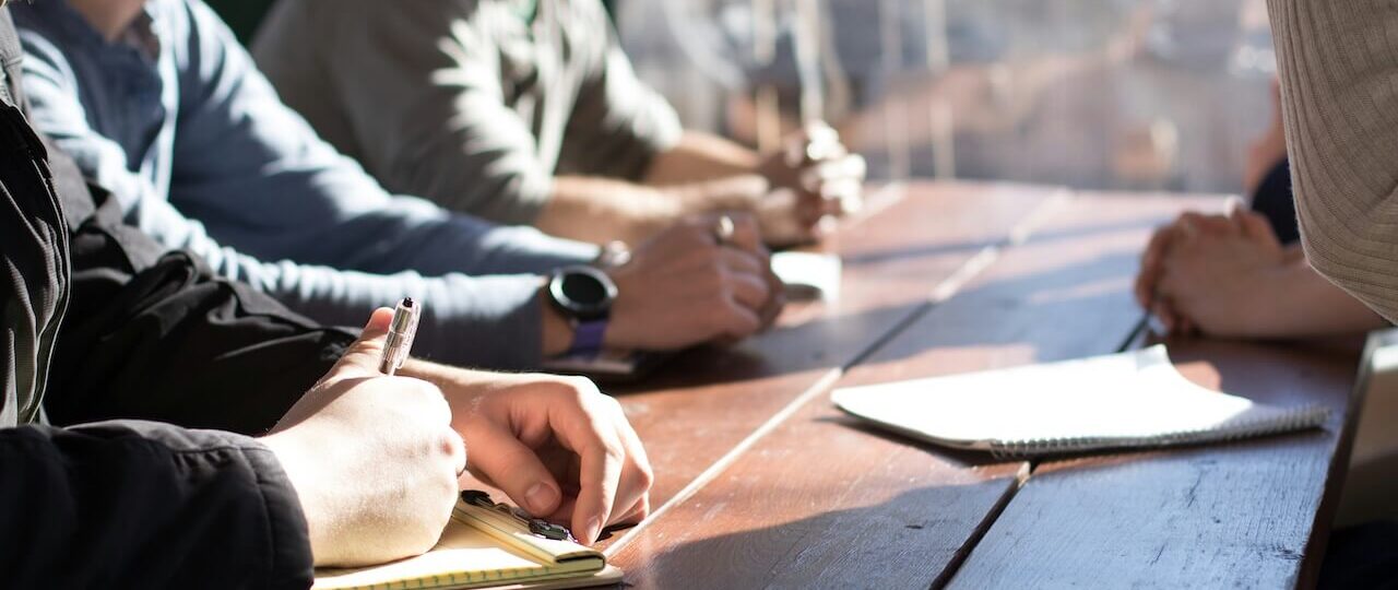 The Hidden HR Work Behind International Hiring: Documents, Payroll and Local Administration